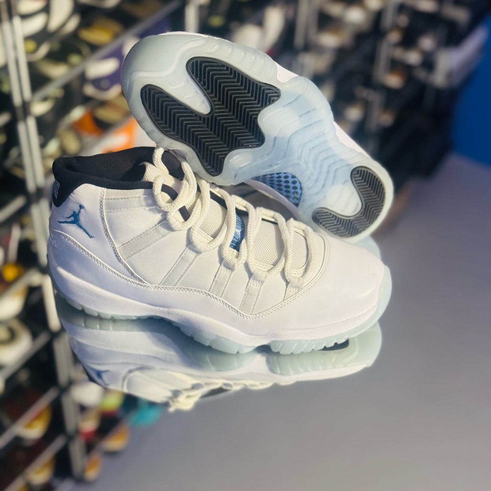 Air Jordan 11 2014 legend blue